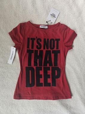 Princess Polly Red 'It's Not That Deep' Graphic Tee